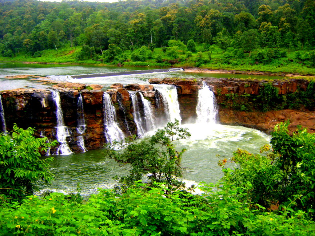 saputara in monsoon